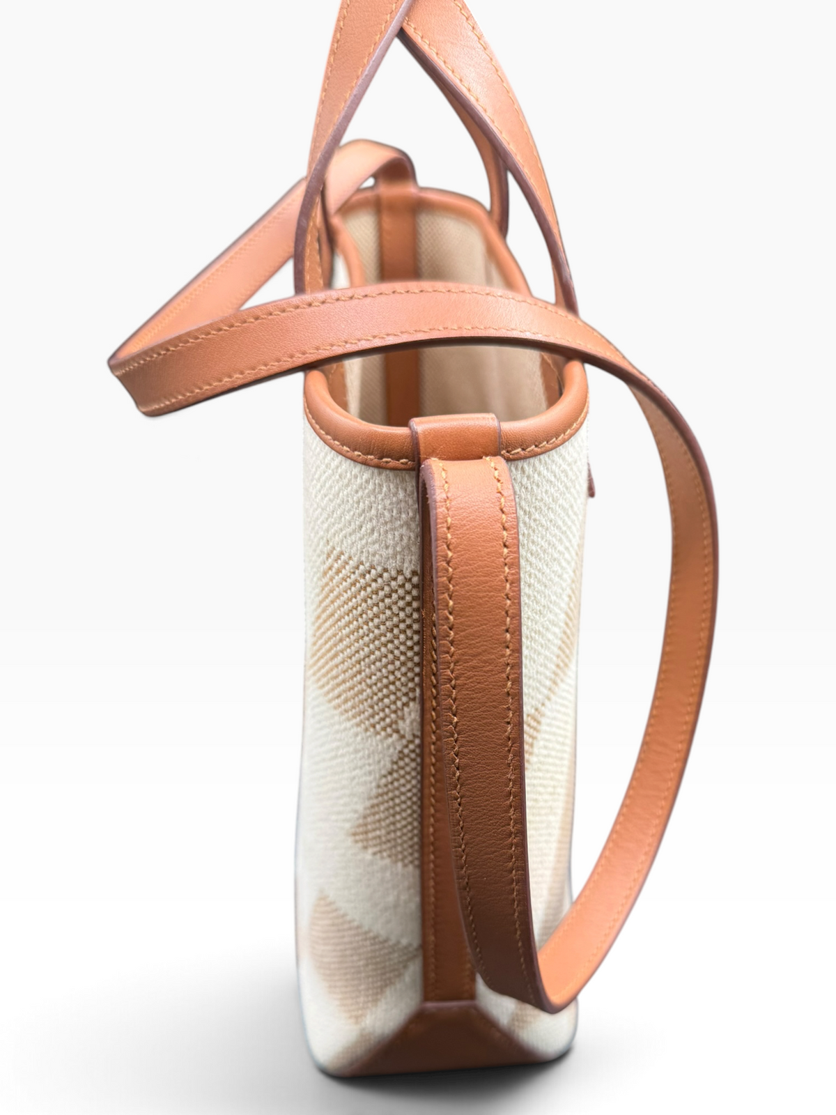 Hermès Cabas H en Biais 27 Écru Toile H Canvas & Gold Swift Leather Tote