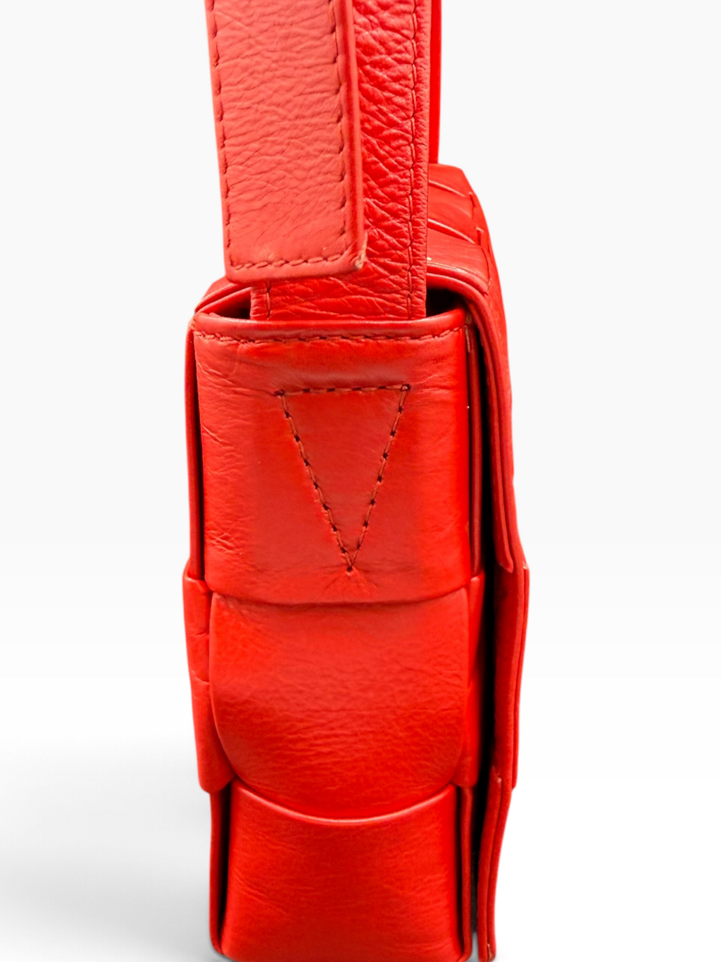 Bottega Veneta Red Intrecciato Leather Cassette Crossbody Bag
