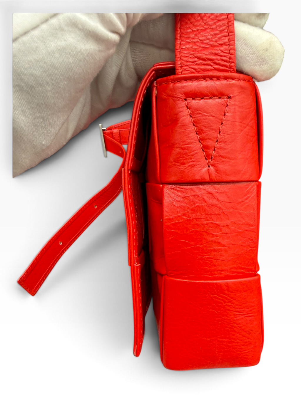 Bottega Veneta Red Intrecciato Leather Cassette Crossbody Bag