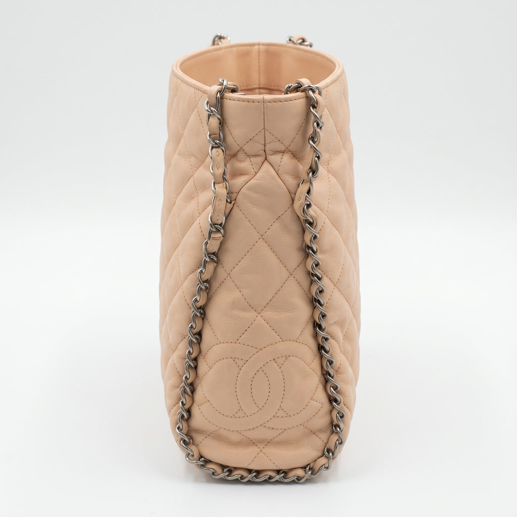 Chanel Chain Me Hobo Shoulder Bag Beige Clair Quilted Lambskin Leather