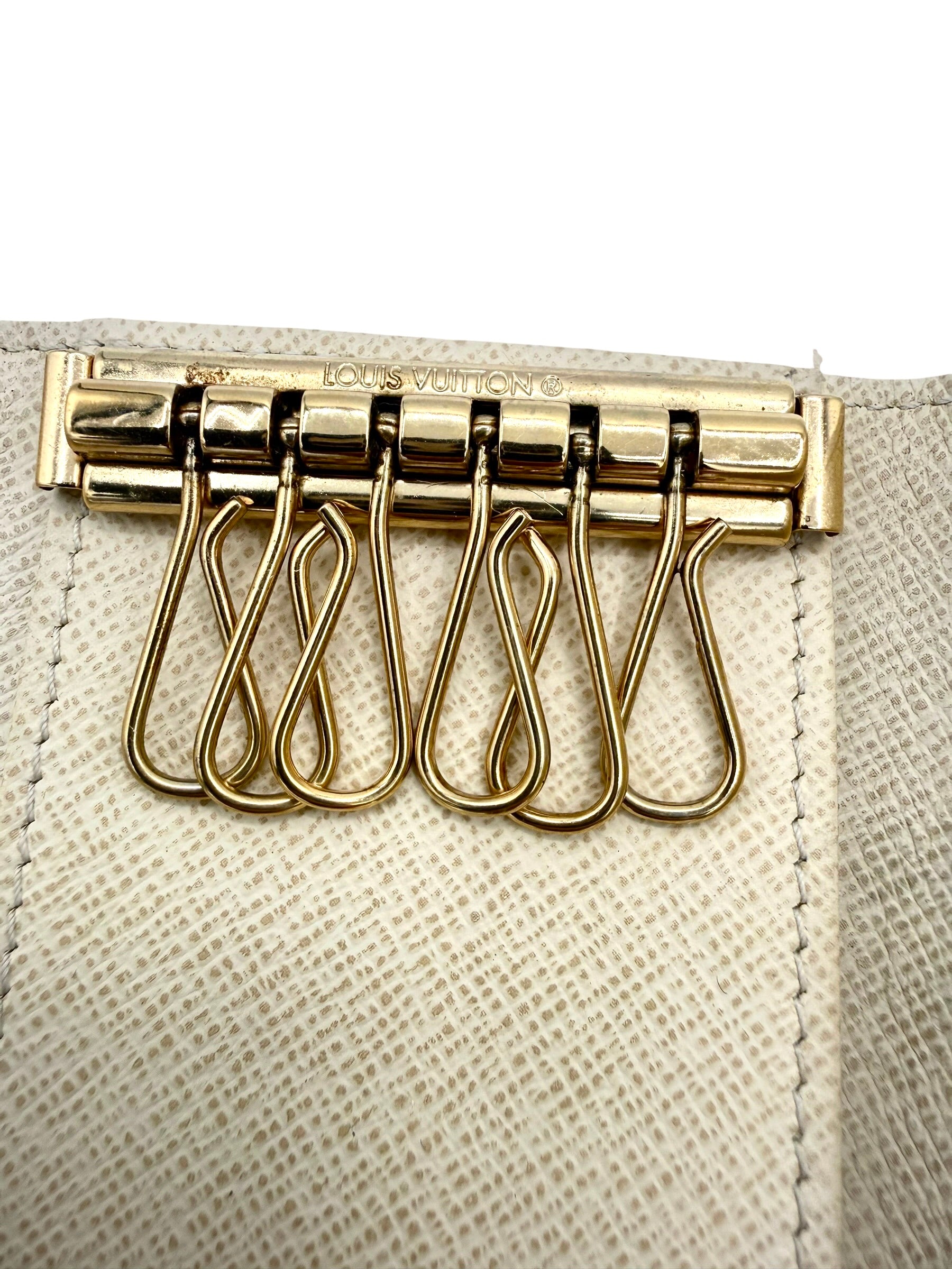 Louis Vuitton Damier Azur Multiclés 6 Key Holder