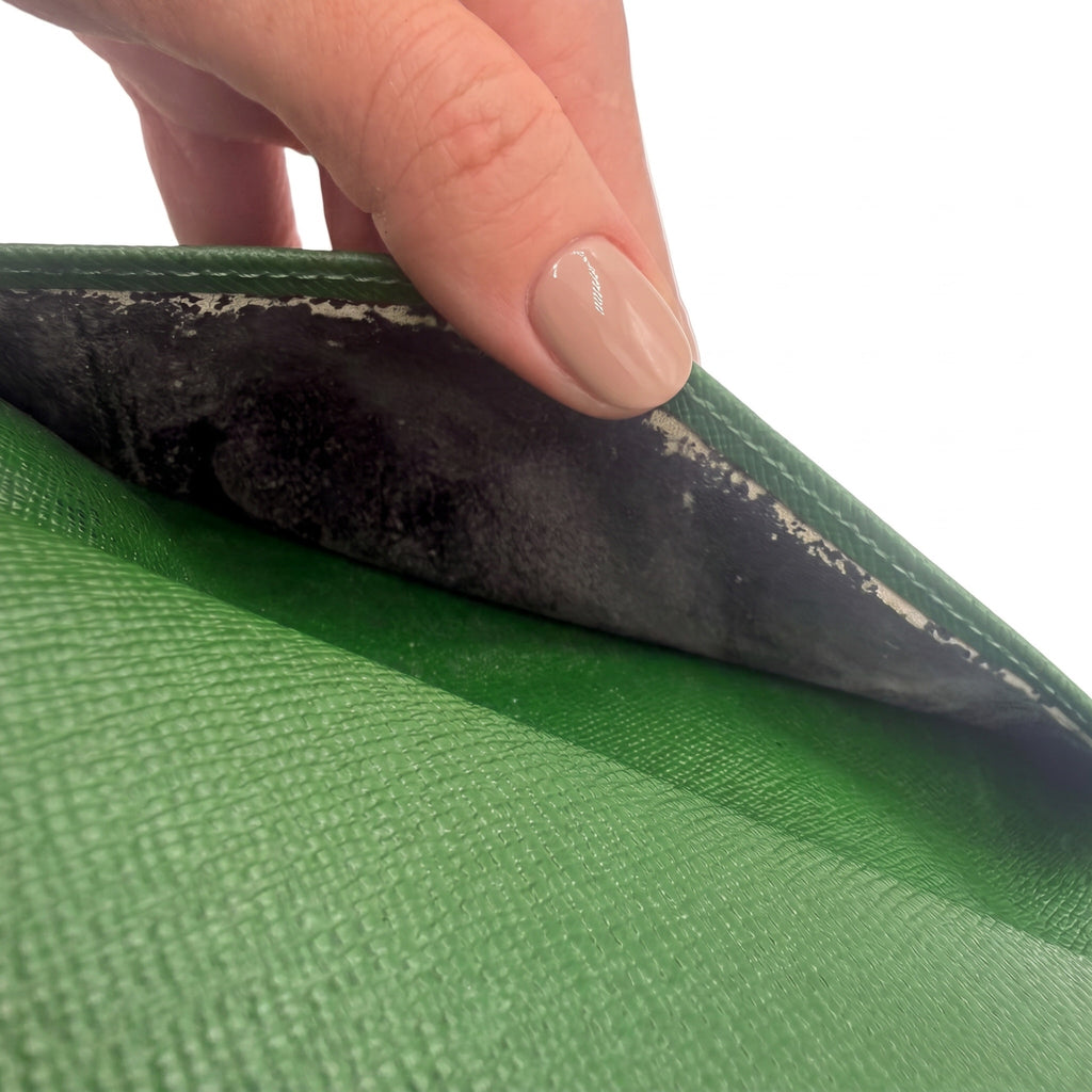 Louis Vuitton Vintage Borneo Green Epi Leather Sarah Wallet