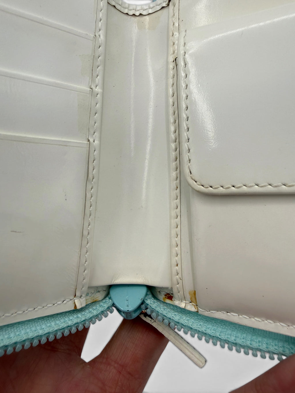 Gucci GG Canvas Zip Around Bi-Fold Wallet Light Blue
