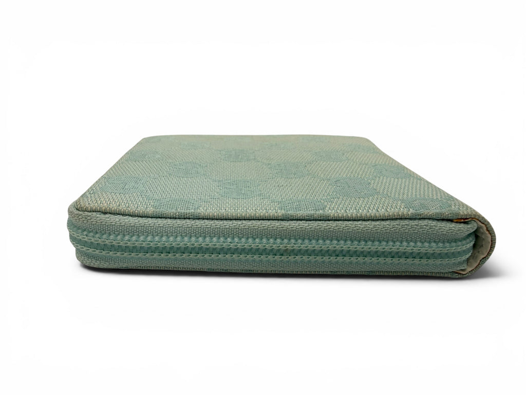 Gucci GG Canvas Zip Around Bi-Fold Wallet Light Blue