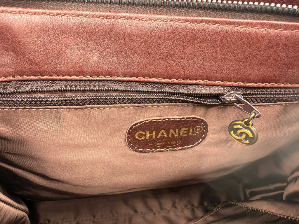 Vintage Chanel Burgundy Lambskin Chain Tote Bag Gold Hardware