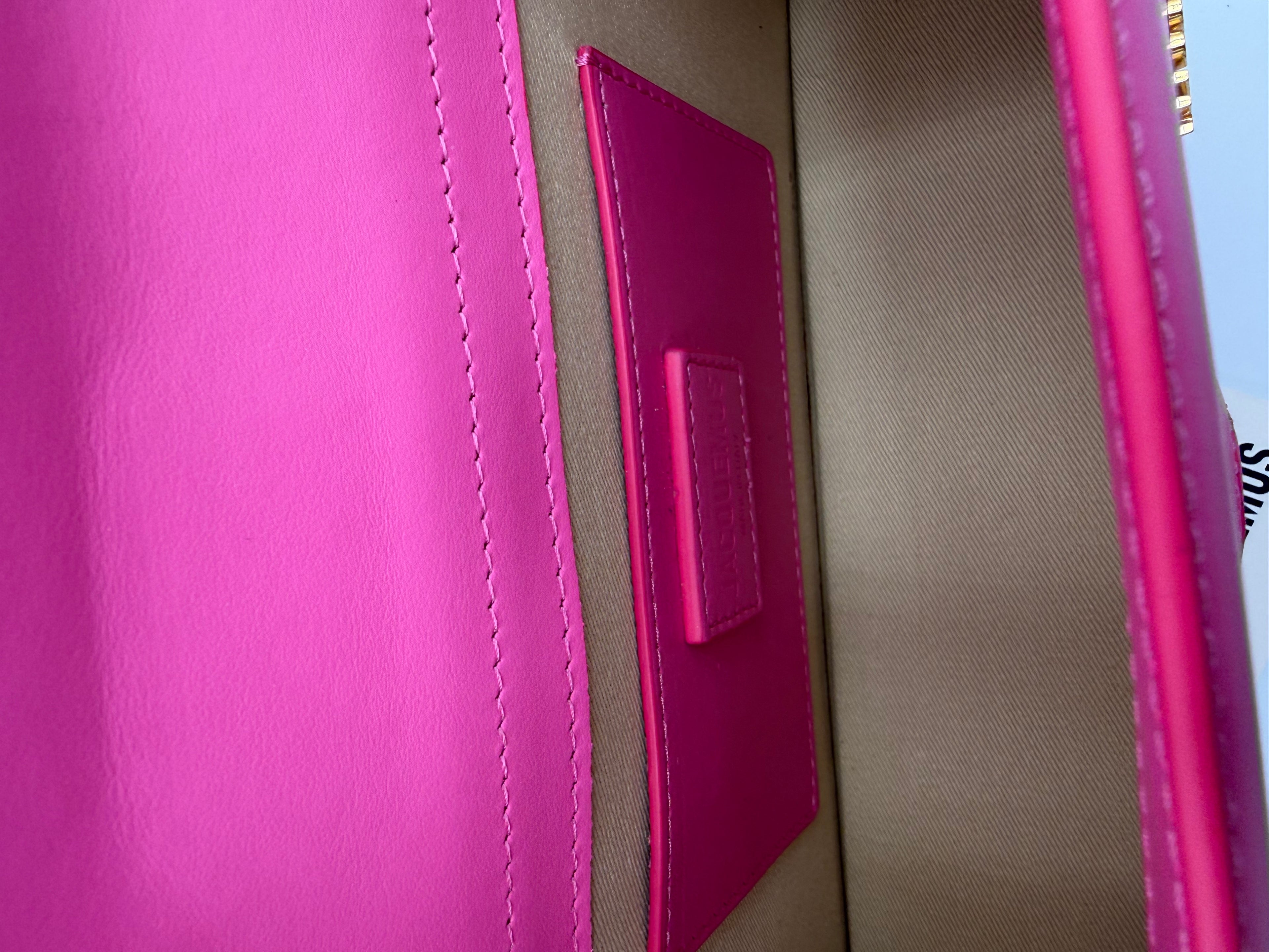Jacquemus Le Bambino Long Hot Pink