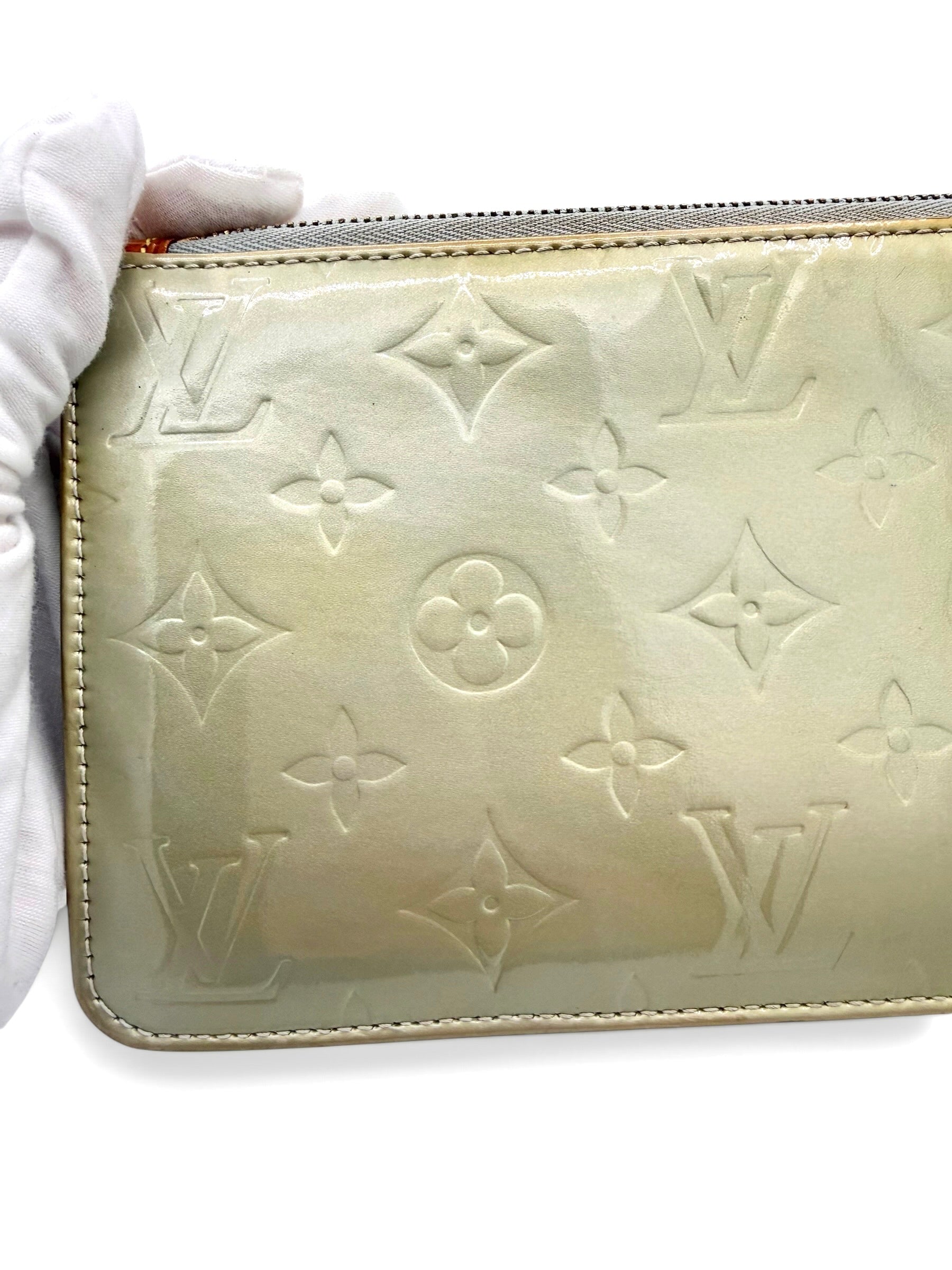 Louis Vuitton Vintage Vernis Lexington Pochette Sage Green Patent Leather