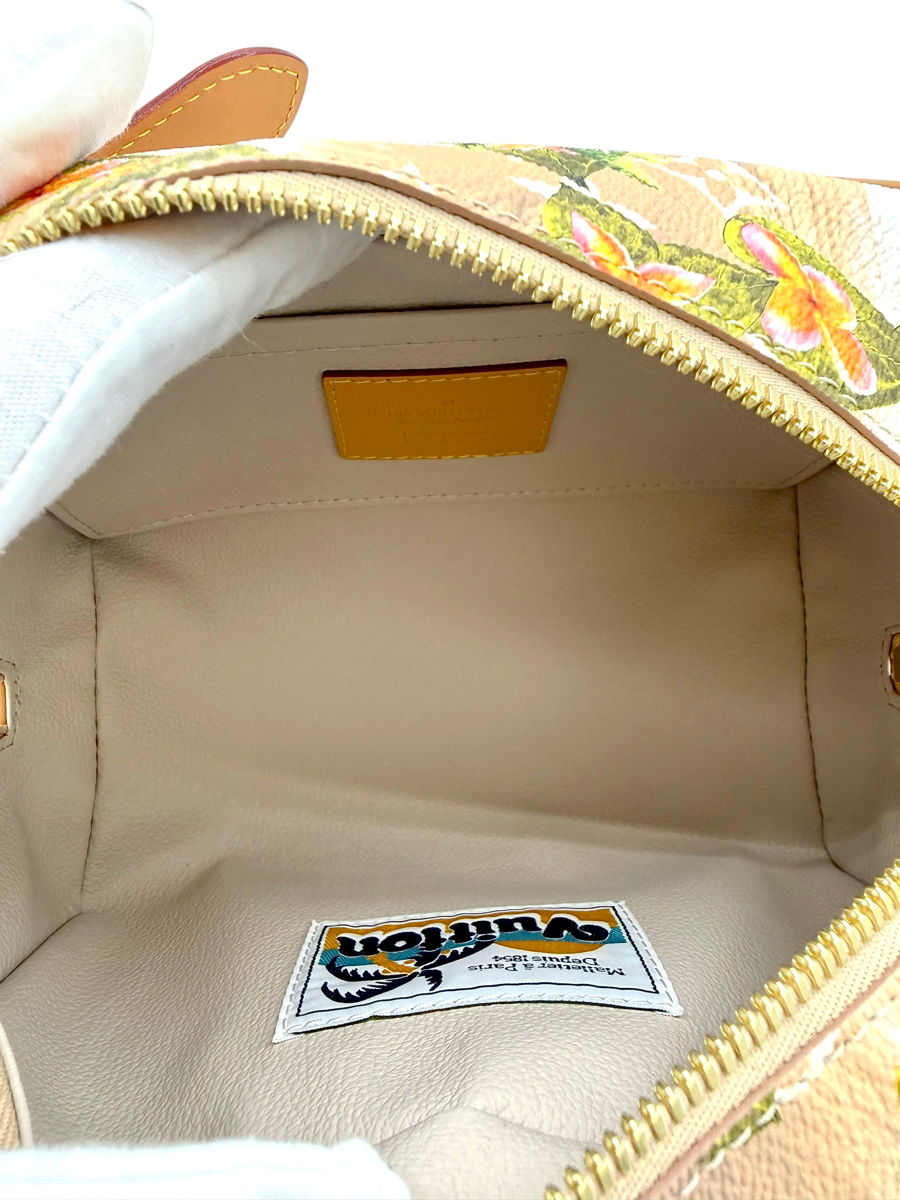 Louis Vuitton Monogram Surfin’ Locker Dopp Kit Sand | Pharrell Pre-Fall 2024