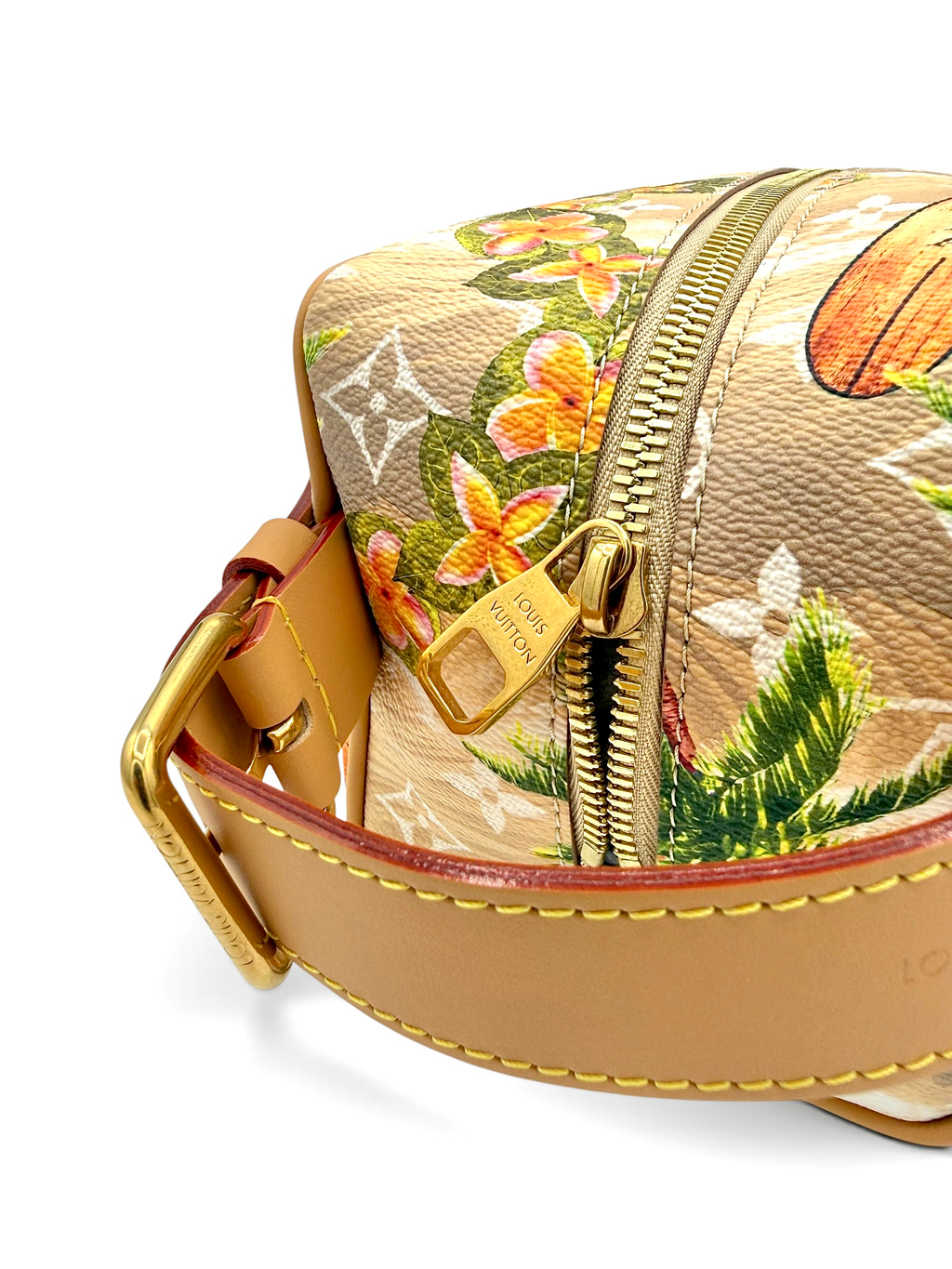 Louis Vuitton Monogram Surfin’ Locker Dopp Kit Sand | Pharrell Pre-Fall 2024