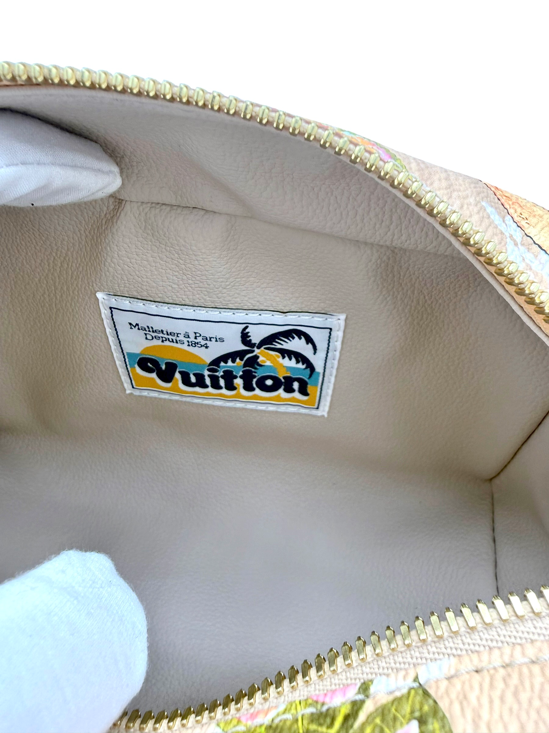 Louis Vuitton Monogram Surfin’ Locker Dopp Kit Sand | Pharrell Pre-Fall 2024