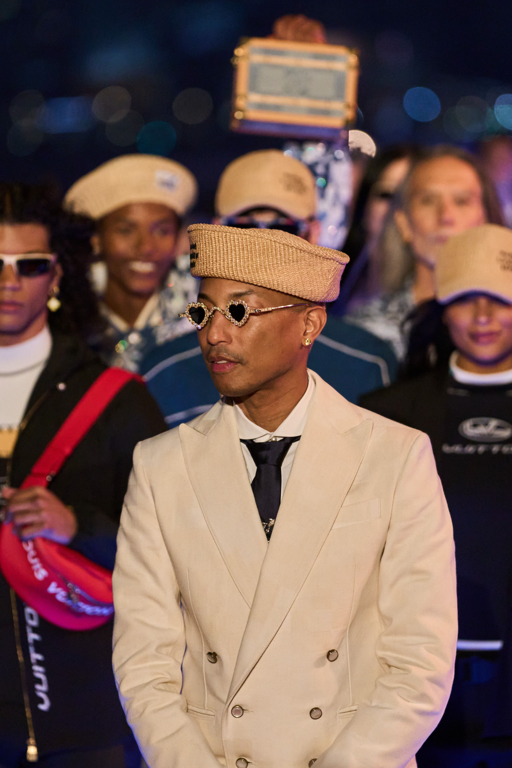 Louis Vuitton Monogram Surfin’ Locker Dopp Kit Sand | Pharrell Pre-Fall 2024