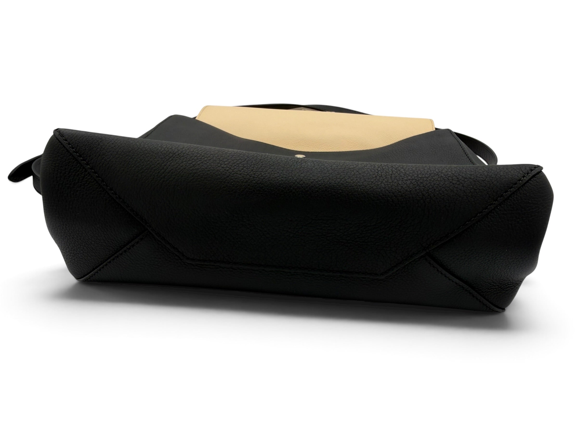 Louis Vuitton Lockme Flap MM Taurillon Leather Shoulder Bag – Crème & Black