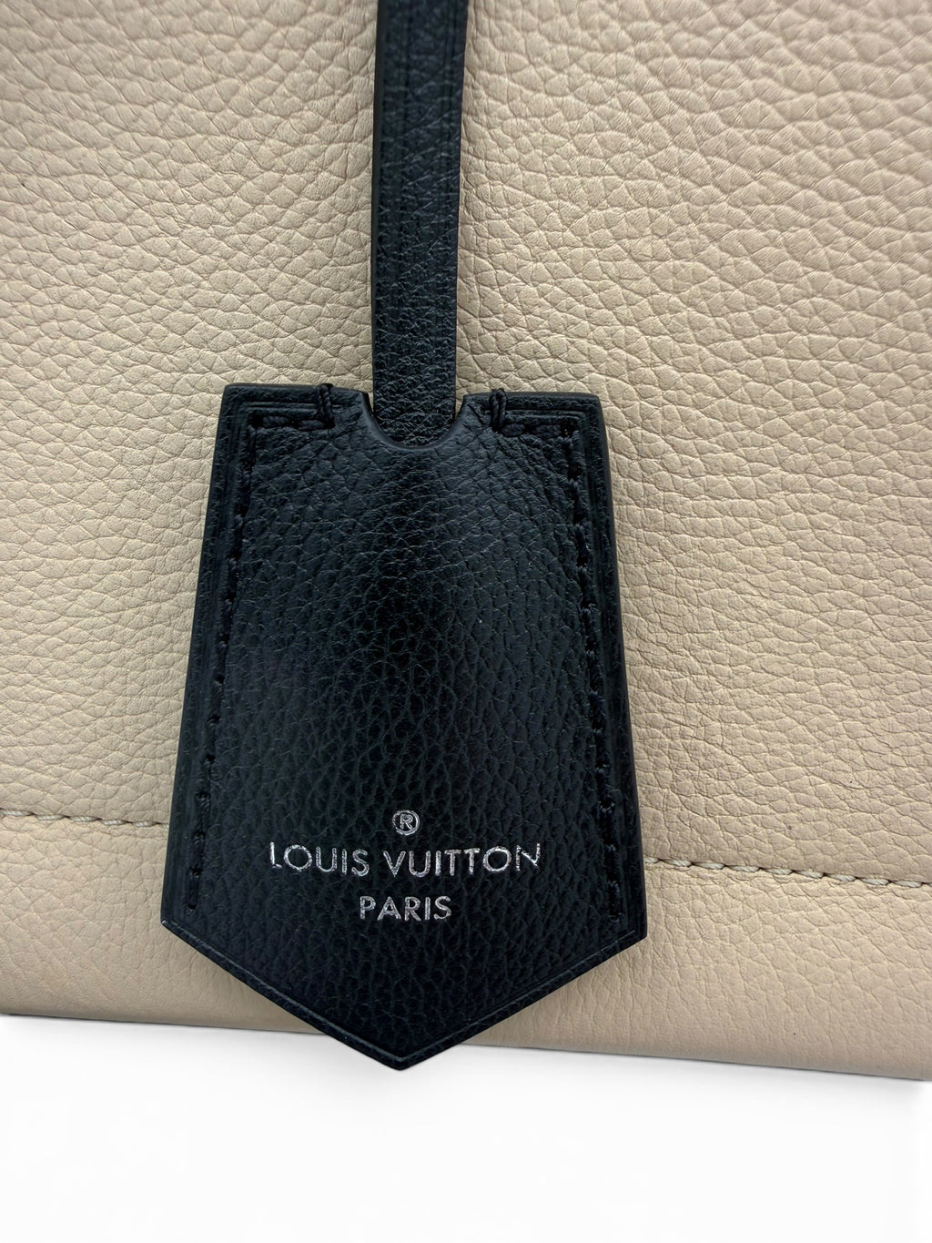 Louis Vuitton Lockme Flap MM Taurillon Leather Shoulder Bag – Crème & Black