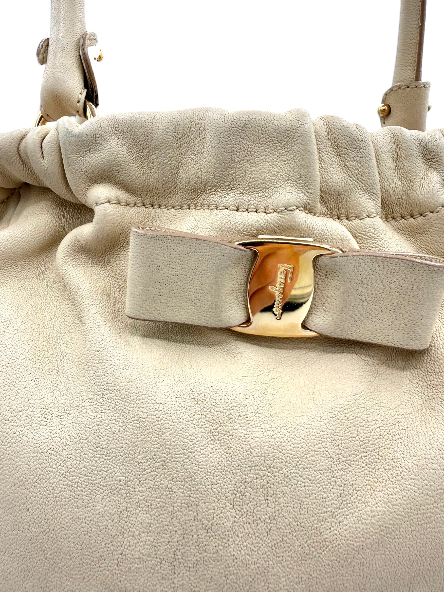 Salvatore Ferragamo Miss Vara Bow Tote – Beige Leather Vintage