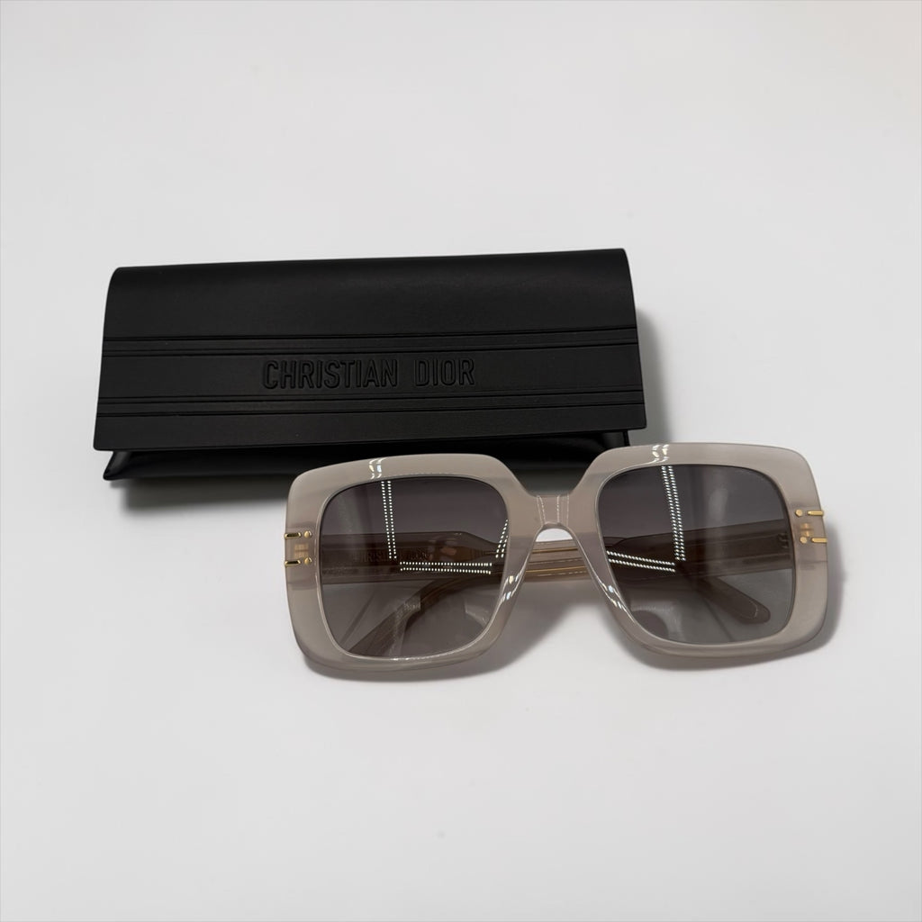 Christian Dior Signature S1I Oversized Square Sunglasses Taupe Gray Gradient Lenses