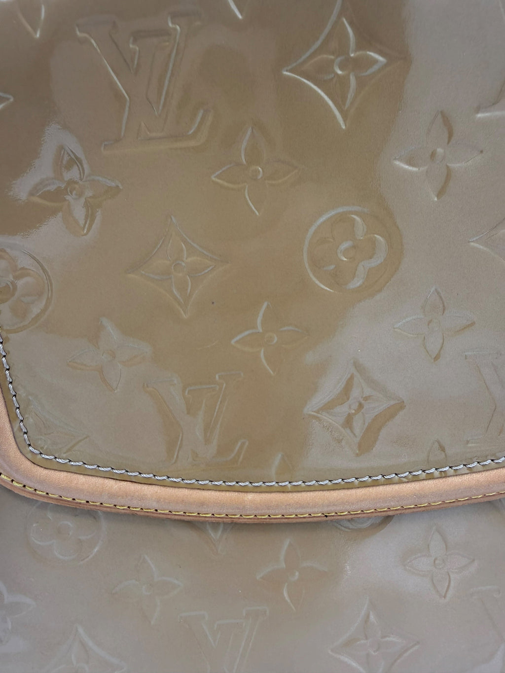 Louis Vuitton Vintage Vernis Biscayne Bay Shoulder Bag Carmel Patent Leather