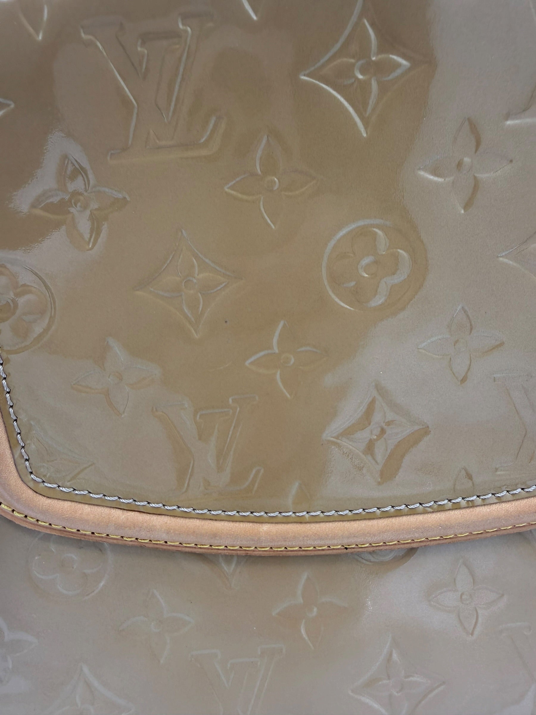 Louis Vuitton Vintage Vernis Biscayne Bay Shoulder Bag Carmel Patent Leather